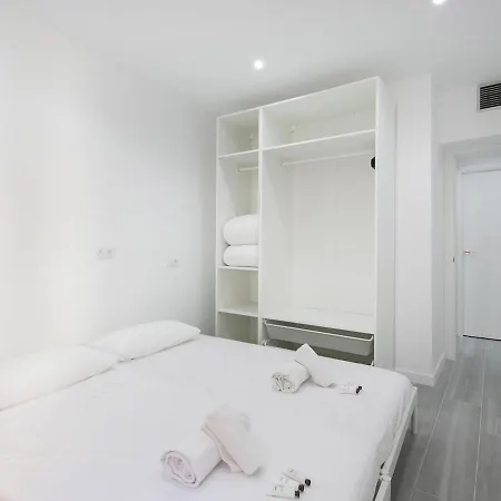 Winahost Lloret Venecia Апартаменты *